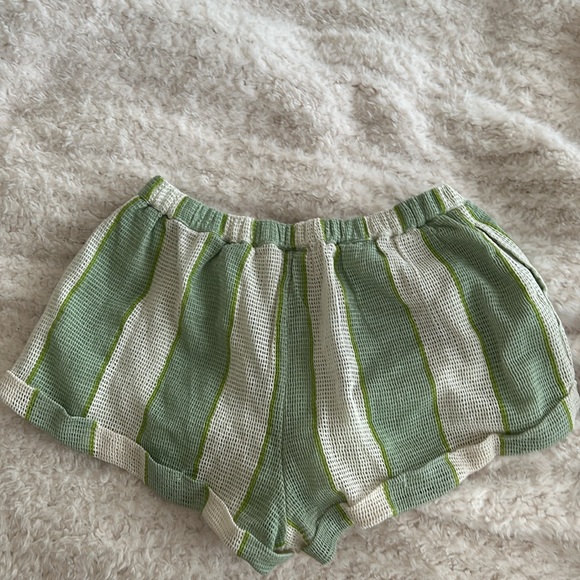 Urban Outfitters Out from Under Boardwalk Shorts NWT - Picture 2 of 4